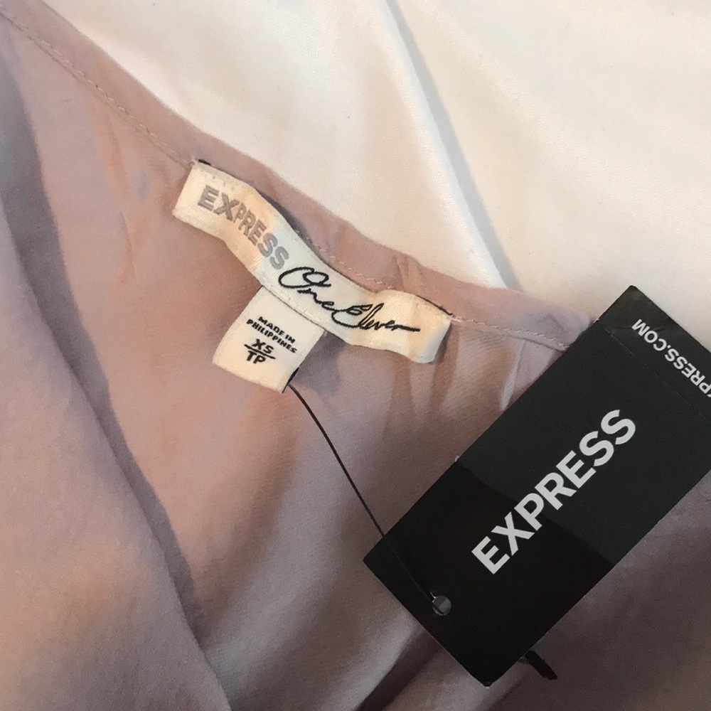 Express Top - Picture 4 of 4